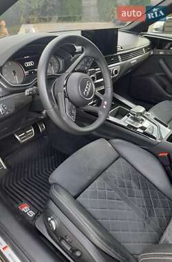Купе Audi S5 2022 в 