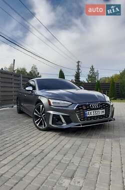 Купе Audi S5 2022 в 