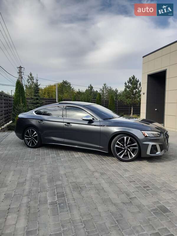 Купе Audi S5 2022 в Харкові