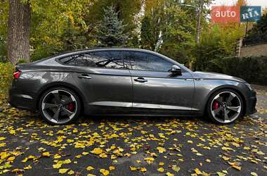 Купе Audi S5 2019 в 