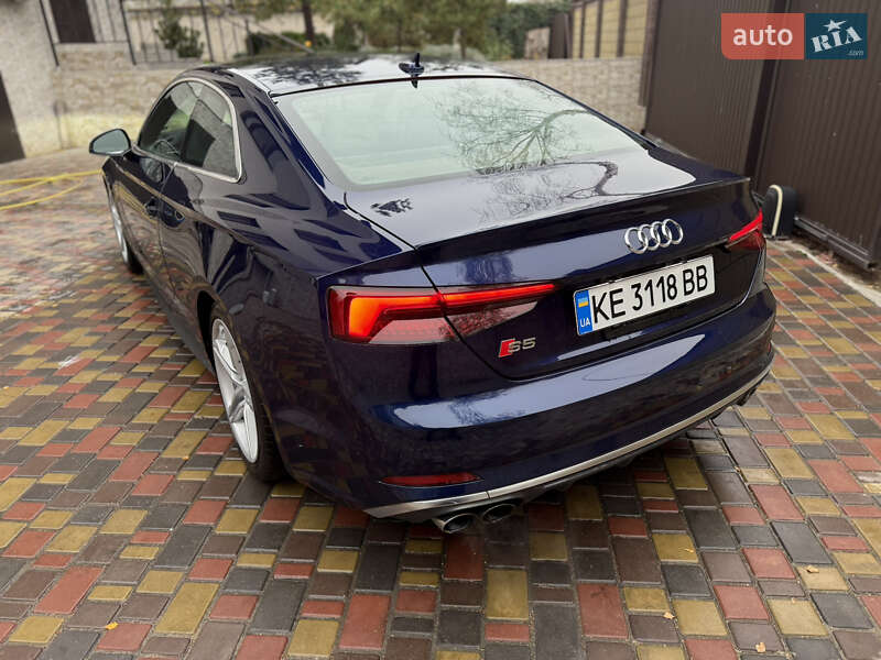 Купе Audi S5 2018 в Дніпрі