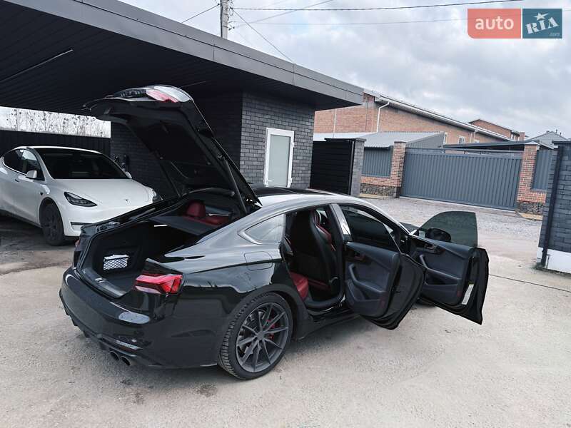 Купе Audi S5 2022 в Виннице