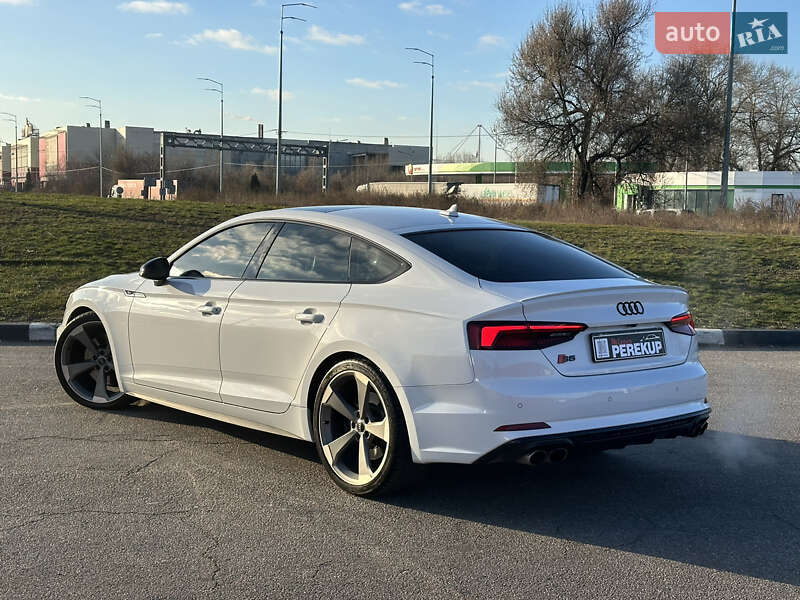 Купе Audi S5 2019 в Киеве