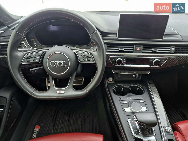 Купе Audi S5 2019 в Коломые