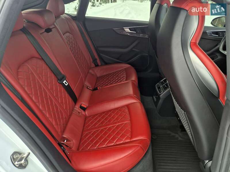 Купе Audi S5 2019 в Коломые