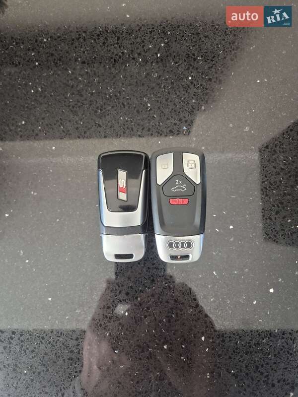 Купе Audi S5 2019 в Коломые