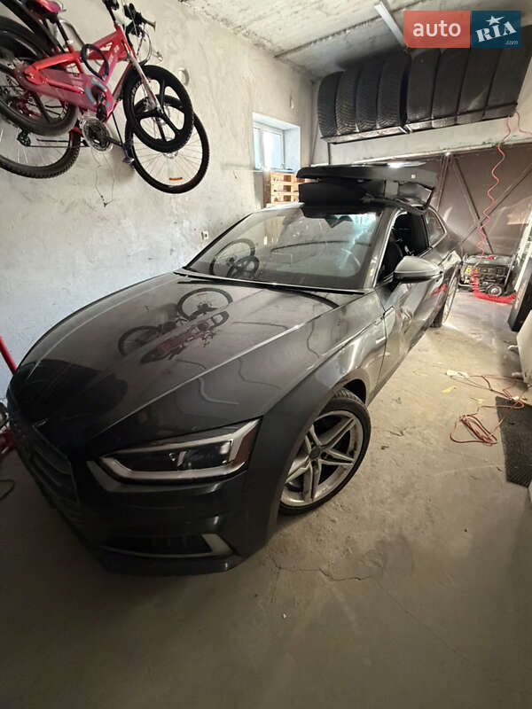 Купе Audi S5 2018 в Львові