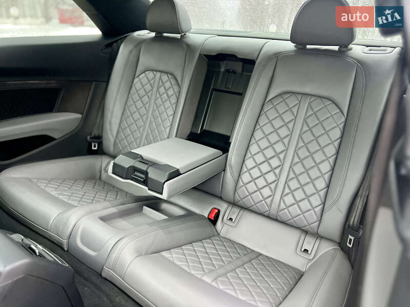 Купе Audi S5 2017 в Харкові