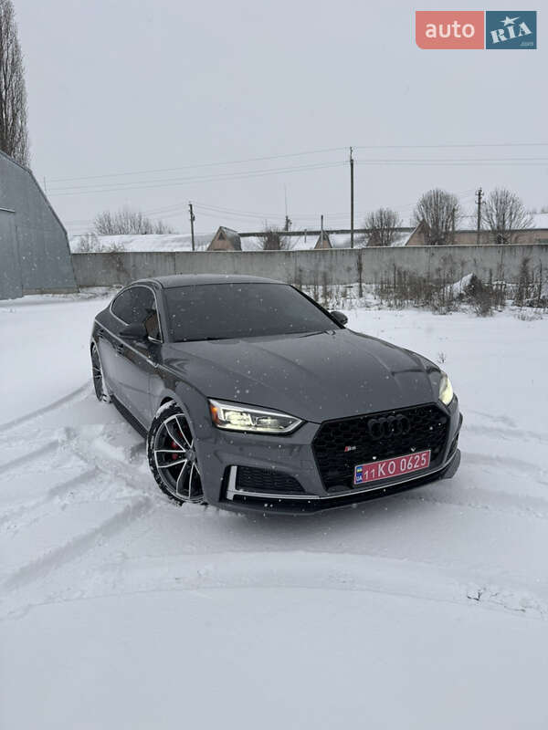 Купе Audi S5 2017 в Черкасах