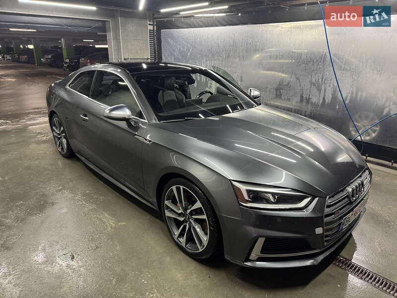 Купе Audi S5 2017 в Львові