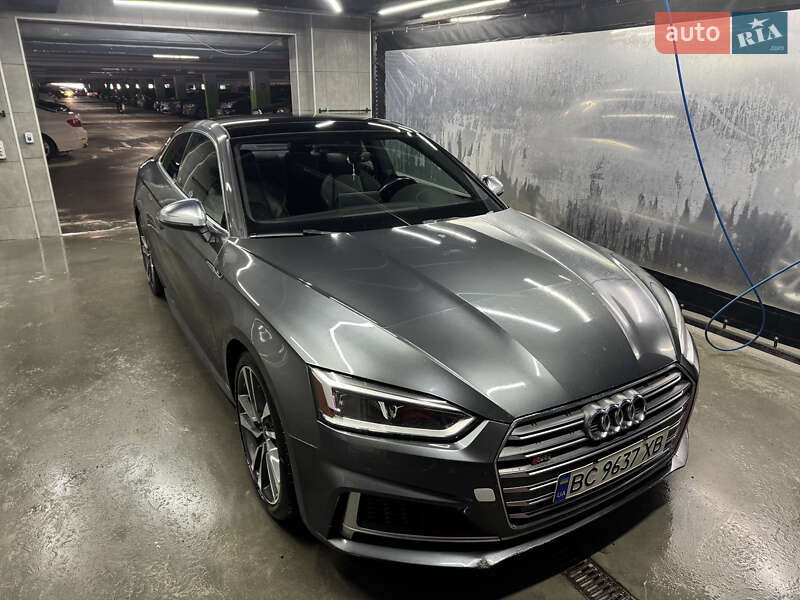Купе Audi S5 2017 в Львові