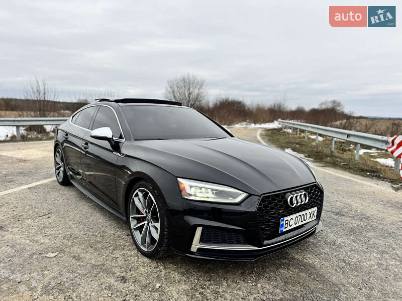 Купе Audi S5 2018 в Львові