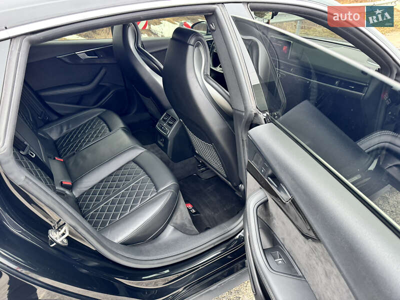 Купе Audi S5 2018 в Львові