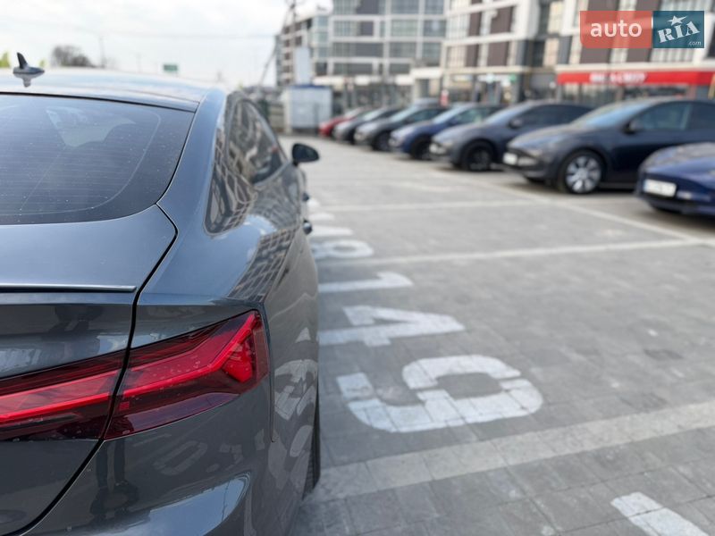 Купе Audi S5 2019 в Львове