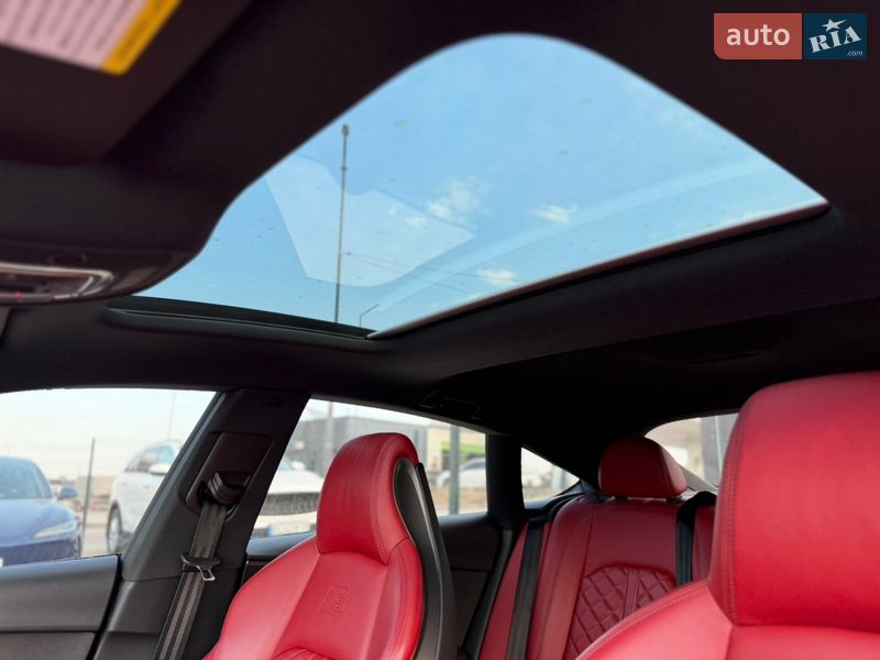 Купе Audi S5 2019 в Львове