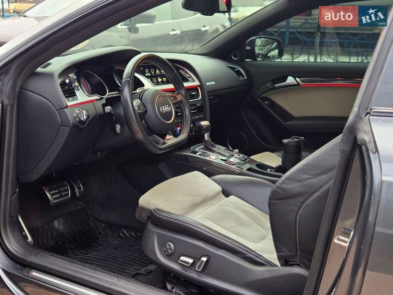 Купе Audi S5 2015 в Киеве