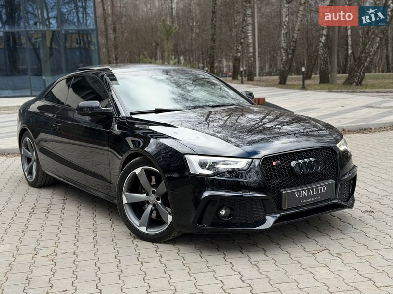 Купе Audi S5 2013 в Тернополі