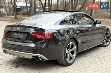 Купе Audi S5 2013 в Тернополі