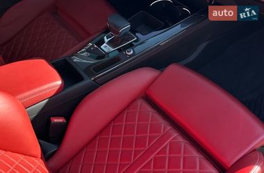 Лифтбек Audi S5 2024 в Киеве