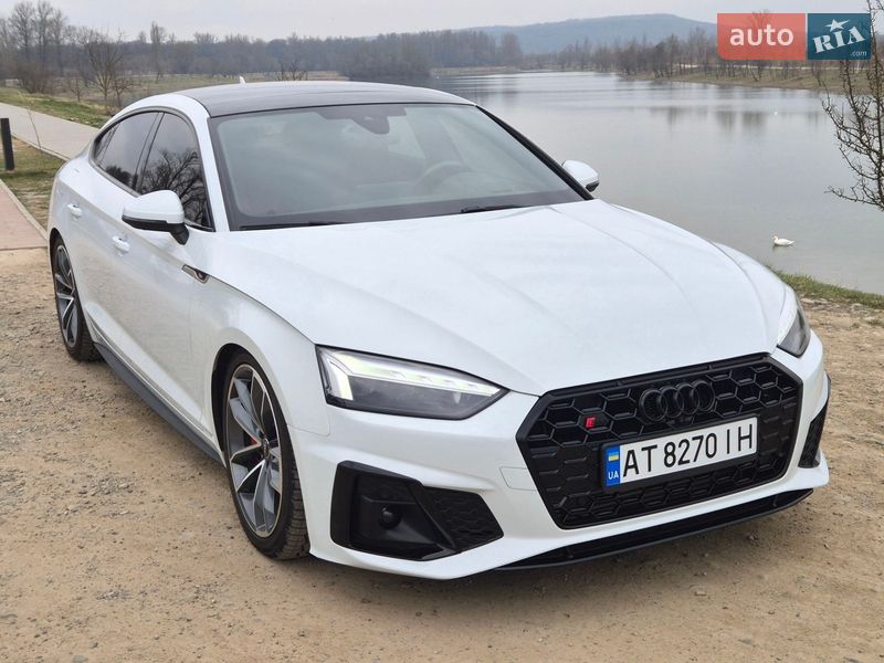 Купе Audi S5 2019 в Коломые