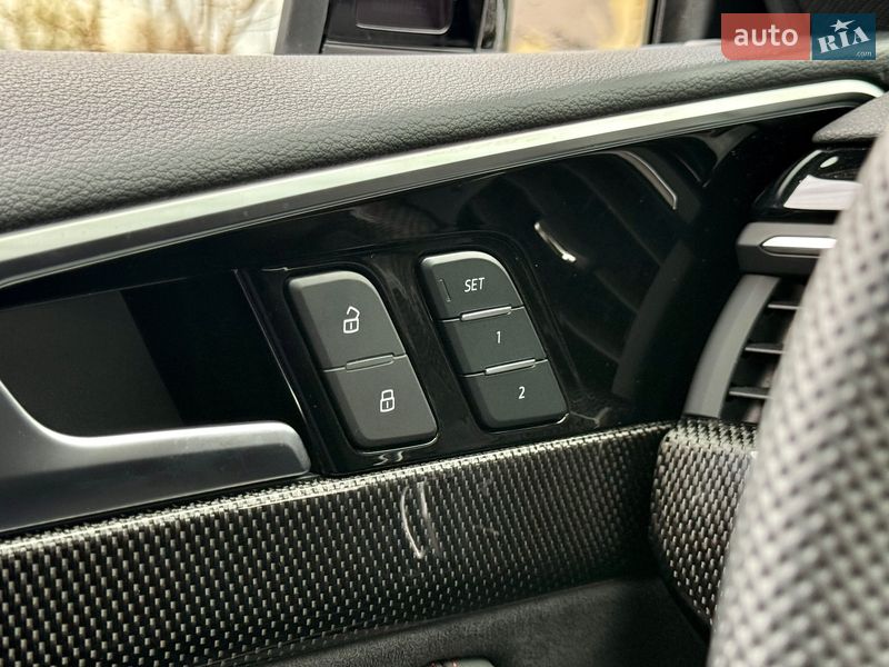 Лифтбек Audi S5 2024 в Харькове