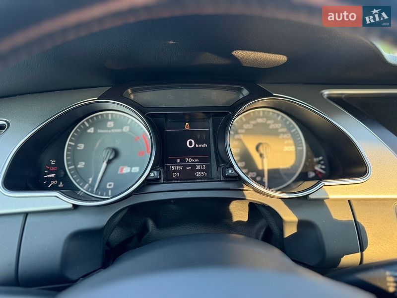 Купе Audi S5 2010 в Киеве