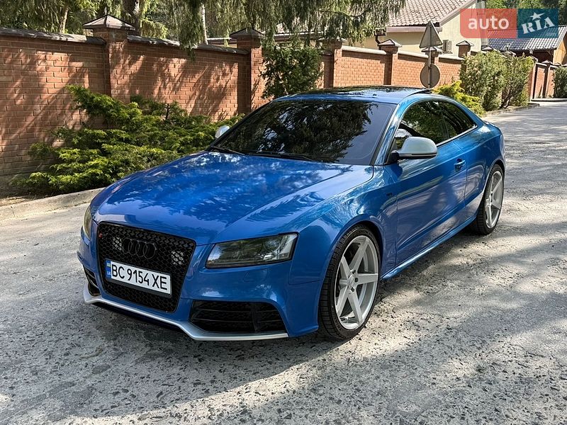 Купе Audi S5 2009 в Львові