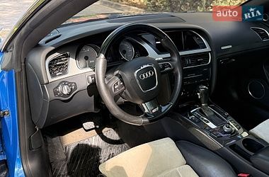 Купе Audi S5 2009 в Львові