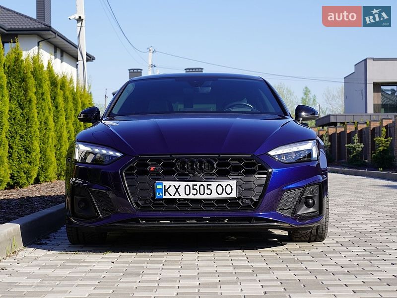 Купе Audi S5 2020 в Киеве