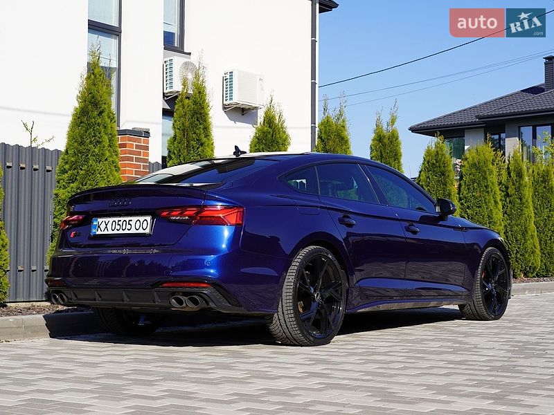 Купе Audi S5 2020 в Киеве