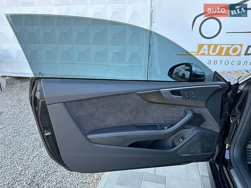 Купе Audi S5 2017 в Киеве