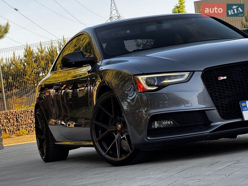 Купе Audi S5 2013 в Луцьку