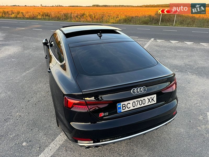 Купе Audi S5 2018 в Львове