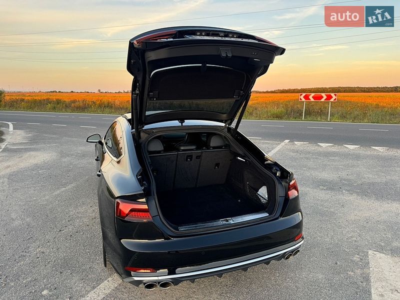Купе Audi S5 2018 в Львове