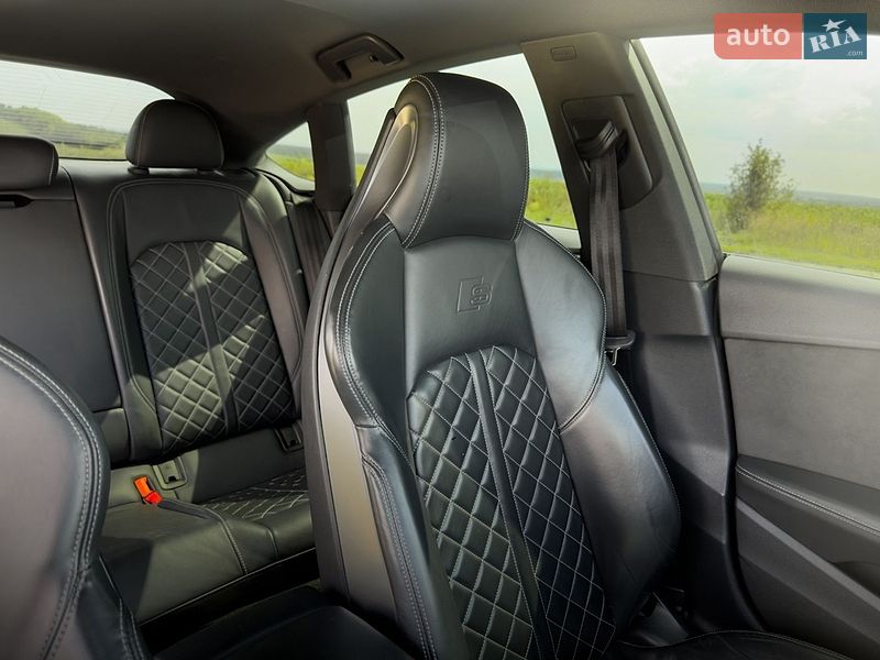 Купе Audi S5 2019 в Києві