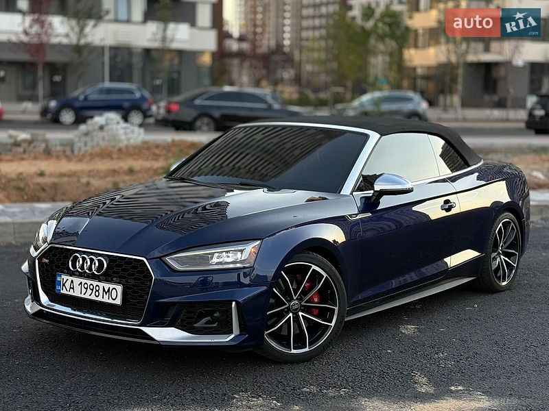 Audi S5, photos from the listing