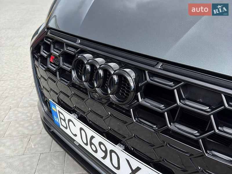 Купе Audi S5 2023 в Львове