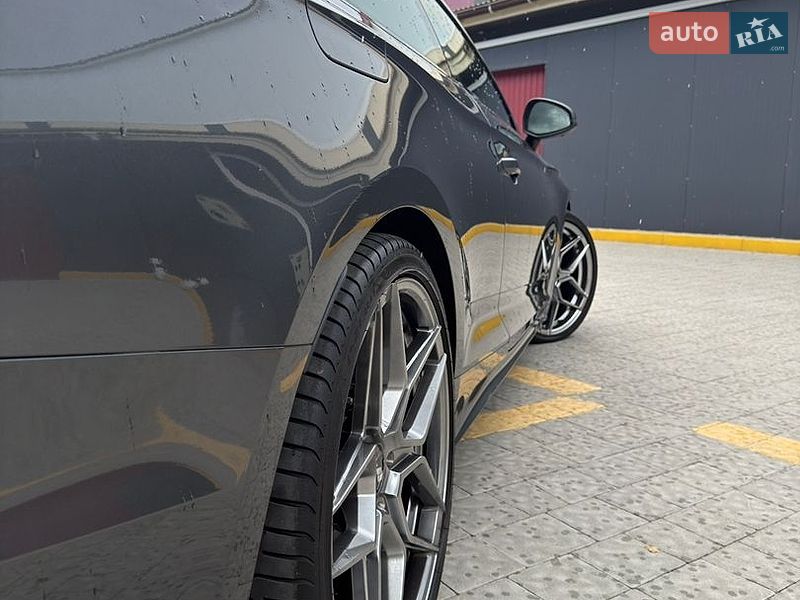 Купе Audi S5 2023 в Львове