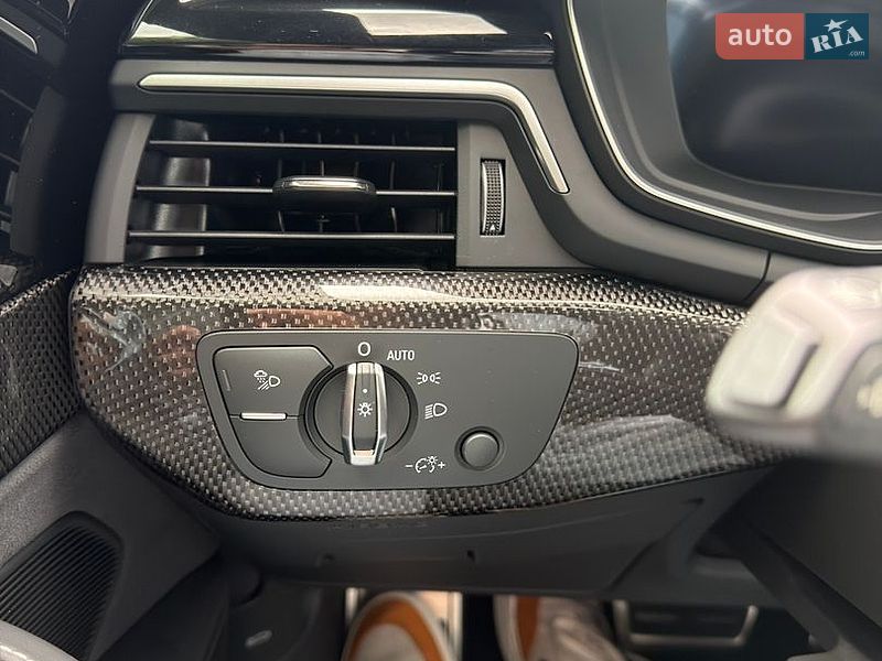 Купе Audi S5 2023 в Львове