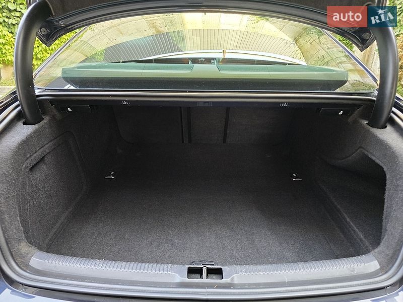 Купе Audi S5 2012 в Хмельницком