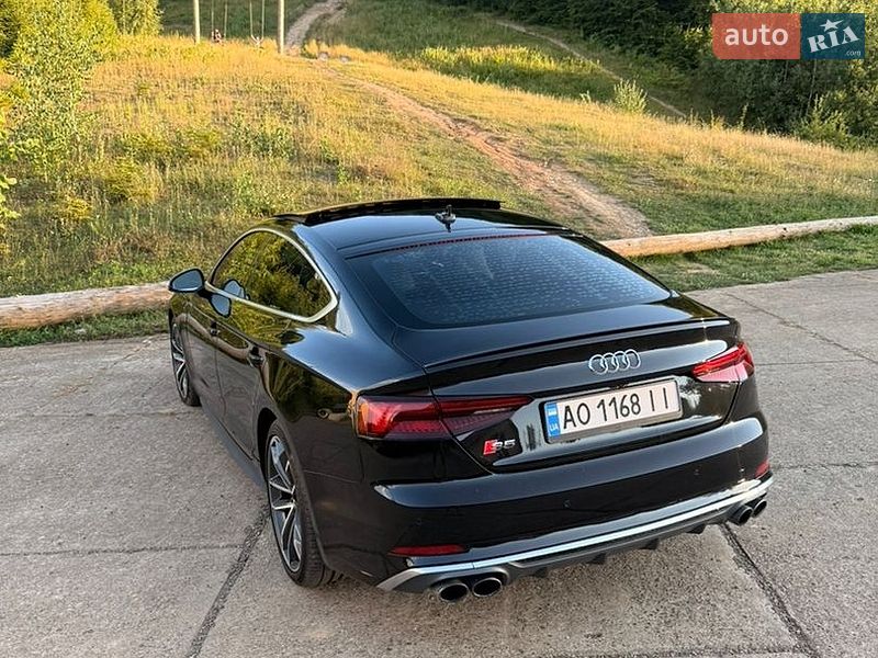 Купе Audi S5 2017 в Хусті