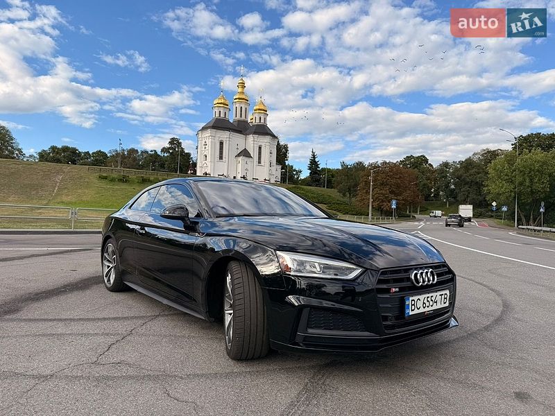 Купе Audi S5 2019 в Львове