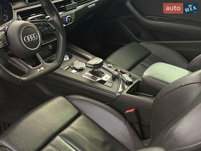 Купе Audi S5 2019 в Львове