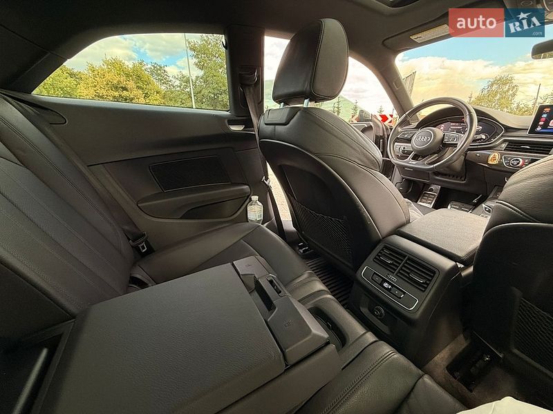 Купе Audi S5 2019 в Львове