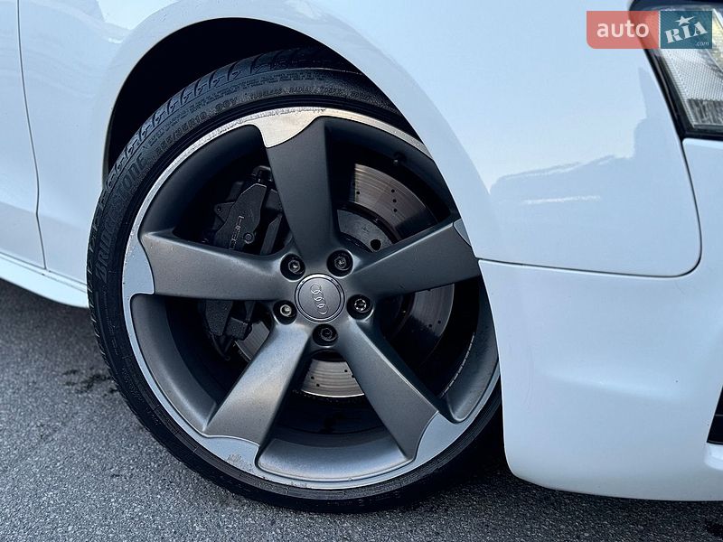 Купе Audi S5 2010 в Киеве фото 3 Купе Audi S5 2010 в Киеве