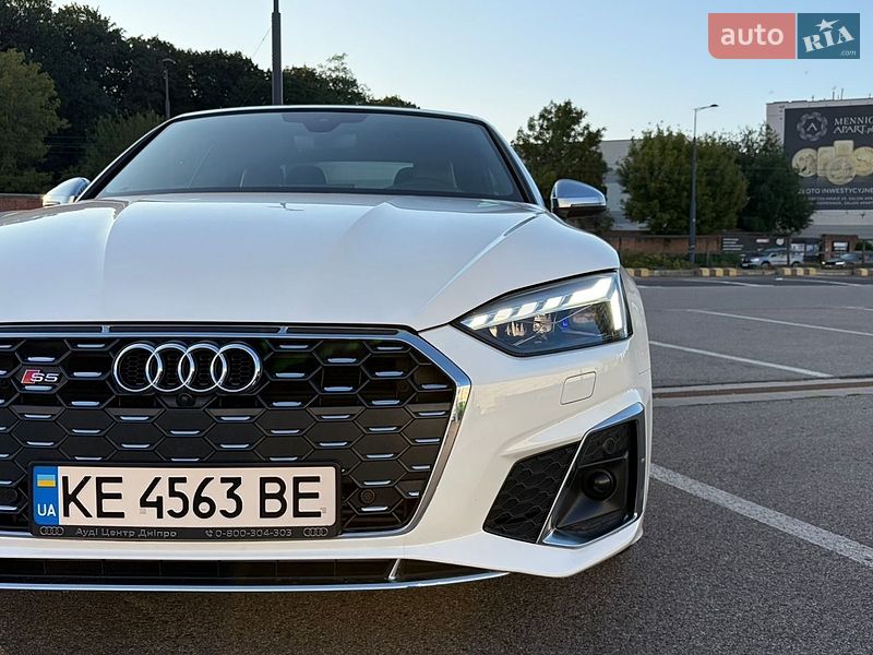 Кабріолет Audi S5 2021 в Києві