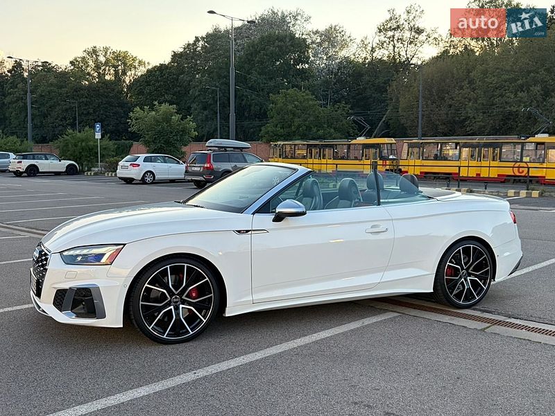 Кабріолет Audi S5 2021 в Києві