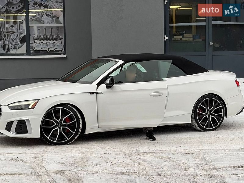 Кабріолет Audi S5 2021 в Києві