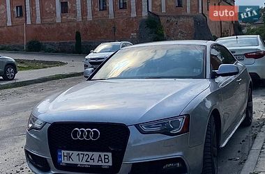 Купе Audi S5 2014 в Смыге