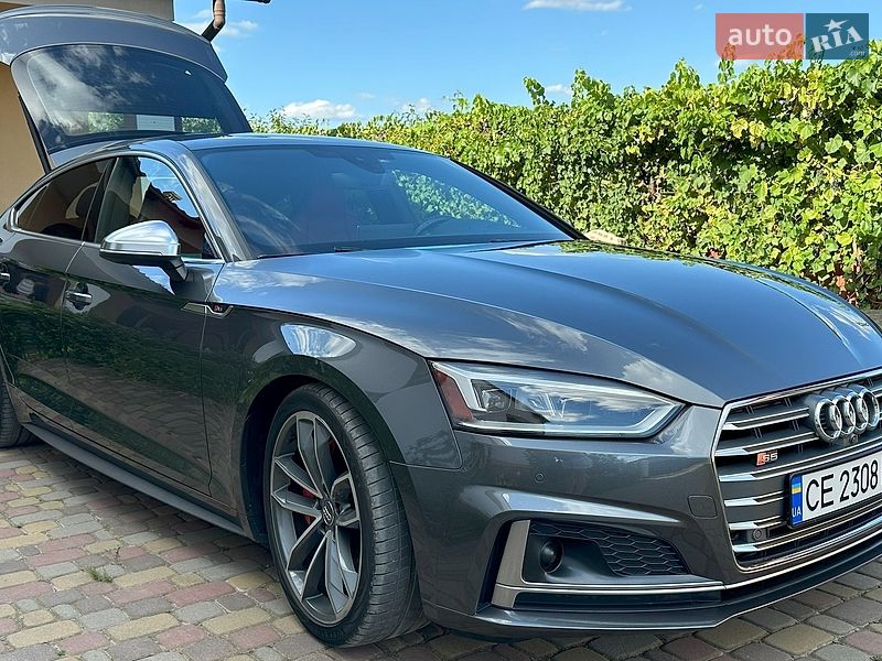 Купе Audi S5 2017 в Чернівцях